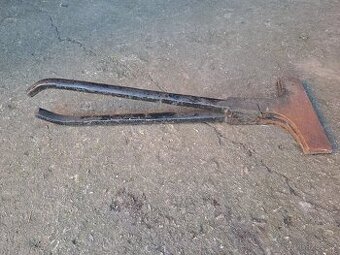 drážkovnice a nůžky