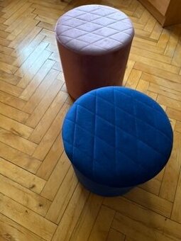 Sametové pufy Bonami Essentials Ejby