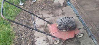 Pridám sekačku = motor MTD Thor X OHV35