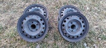 Plechy/kola Kia Soul.