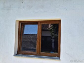 Prodám platová okna dekor zlatý dub/bílá