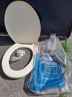 Retro záchodové prkénko