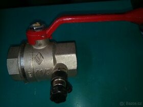 Kohout kulový s odvodněním 5/4" FF s pákou