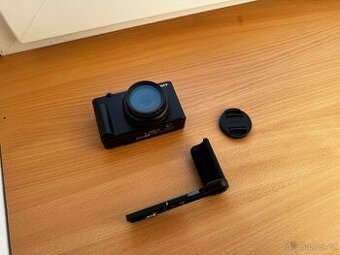 Sony ZV-1F + Variabilní ND filtr + SmallRig úchyt