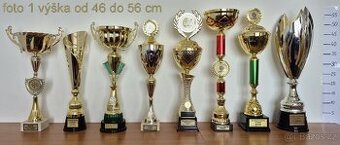 Sportovní poháry Bauer 148 ks různých velikostí 9 - 56 cm