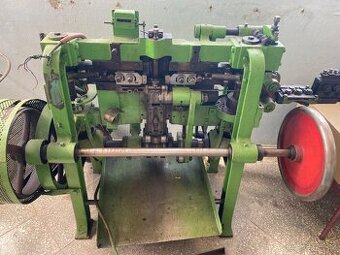 AUTOMAT NA TVAROVÁNÍ DRÁTU