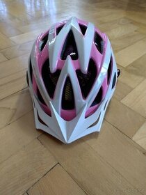 Dívčí (dámská) helma na kolo