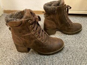 Kotníkové boty zimní Baťa, vel. 38
