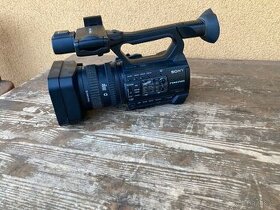 Digitální kamera Sony HXR-NX100 - profi