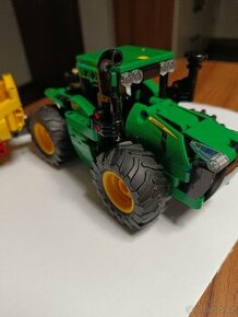 John Deere 9620R 4WD Tractor, LEGO® Technic

