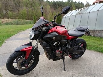 Yamaha MT-07 - 1