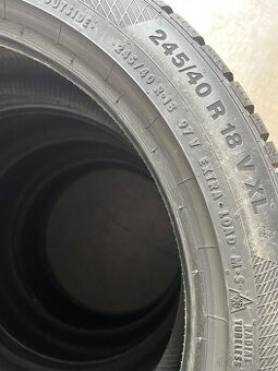 Zimní Continental 225/40 18 7mm