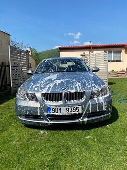 BMW 325i e90