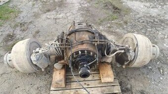 První zadní náprava na Tatra 815 S3 T2