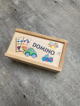 Domino dřevené autíčka
