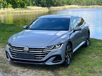 VW ARTEOn R-LINE