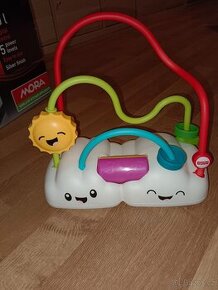 Duhové bludiště Fisher Price