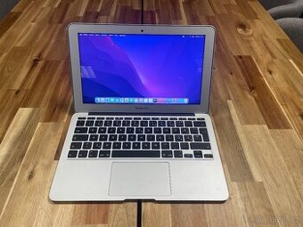 Apple MacBook Air 11 (Early-2015)