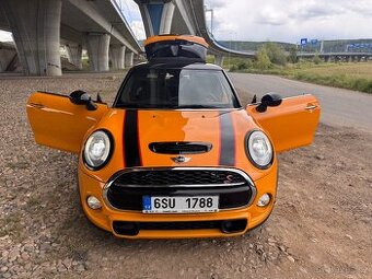 Mini cooper s, 2.0i manuál, ČR, F56
