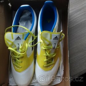 Kopačky Adidas v.44
