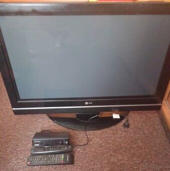 Prodám tv 80cm uhlopricka+settobox cena za oba kusy ...