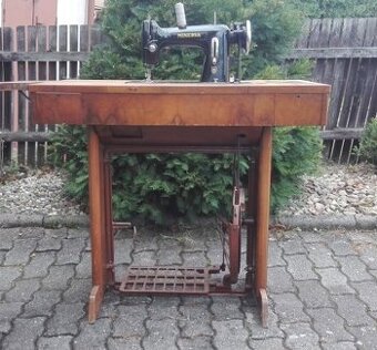 Šicí stroj - 1