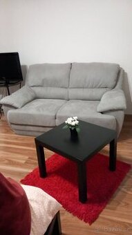 Prodám hezký gauč