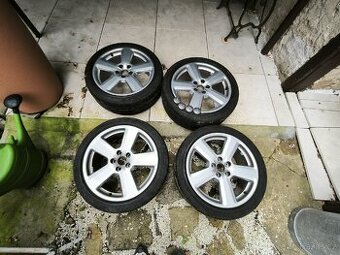 Audi kola Ronal