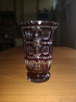 Skleněná starodávná váza - 1