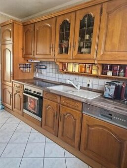 Rustikální dubová linka se spotřebiči, 5351