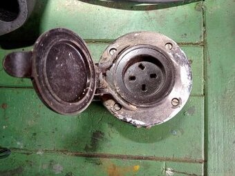 Zásuvka, vidlice 380v