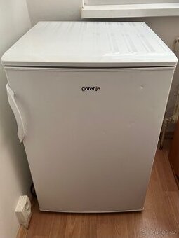 Gorenje malá lednička s mrazákem