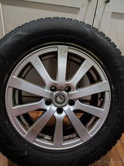 ALU kola  se zimnimi pneu, 5x112 R17 ET 38