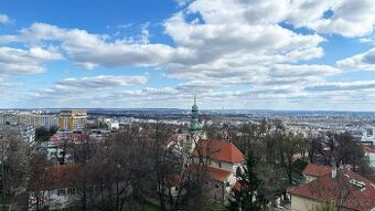 Mezonetový byt 3+kk s 30 m² terasou a dechberoucím výhledem - 1