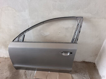 dveře levé přední superb 2
