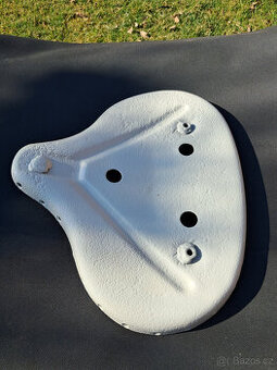 Jawa pérák - plech sedla řidiče