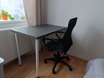 Kancelářský stůl a židle
