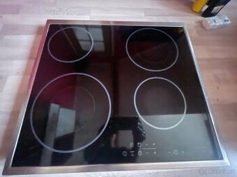 Sklokeramická varná deska Electrolux