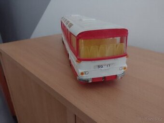 RETRO AUTOBUS