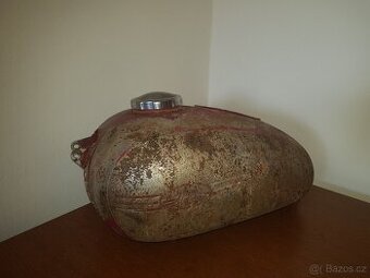 Jawa kývačka - Nádrž + víčko a ventil