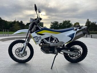 Husqvarna 701 enduro