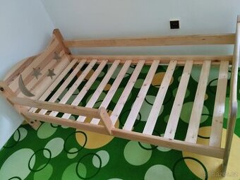 Dětská postel