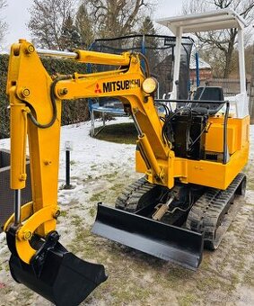 Japonský minibagr 1.5t Mitsubishi, velmi dobrý stav