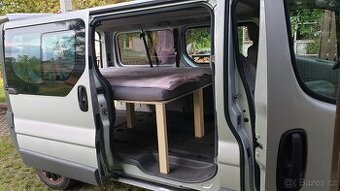 Spací vestavba Opel Vivaro/Renault Trafic