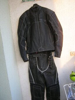 Dvoudílná cestovní textilní kombinéza vel.L.