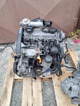 Motor 1,9 tdi 81kw Typ: AHF kompletní motor