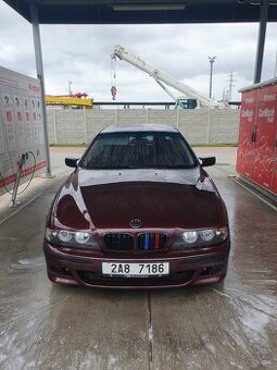 Bmw e39 523I