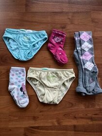 Kalhotky a ponožky pro holčičku - 2 roky