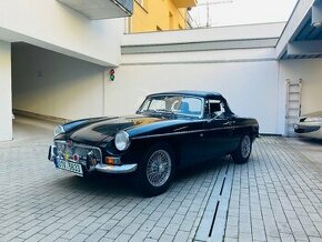 MG MGB Roadster 1.8i 72kw/1972 Krásný stav/ Veterán