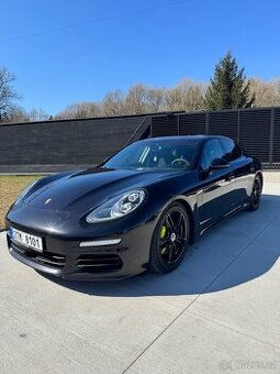 Porsche panamera e-hybrid - 1